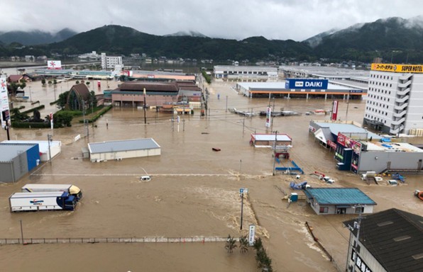 西日本连日暴雨61名民众死亡外交部呼吁勿前往