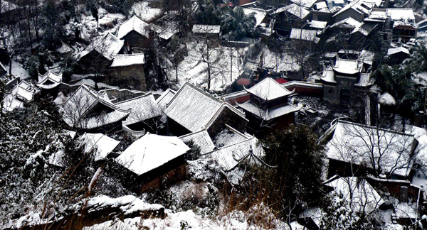 贵阳首家5A景区诞生，青岩一座古镇的传奇