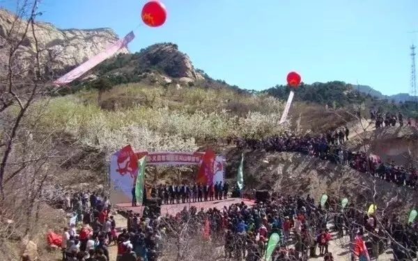 岩壁上的芭蕾 | 绿野攀岩节首站・医巫闾山攀岩节胜利召开