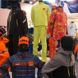 ONE WAY 携新品参展2016北京ispo