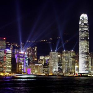 购物狂欢的香港