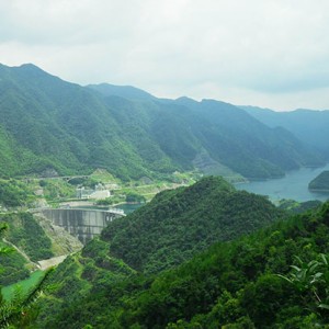 资深驴友登山途中中暑死亡 组织者被判赔2万