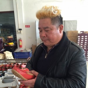 谢加军：足安达，订单不断的妈妈鞋