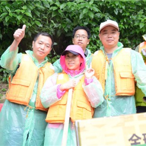 专访：发现之路 格凸探秘-全球商学院EMBA丛林挑战赛总指挥范成荣 ...