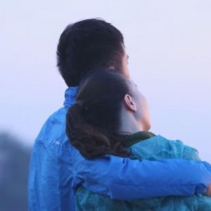 圣弗莱《那些错过的风景》首映 卡拉恰社区开启