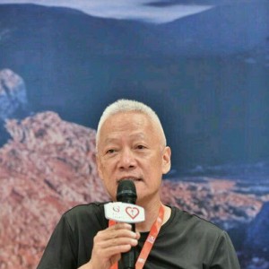 行者孙冕现身南京亚洲户外展