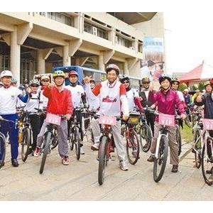 台湾万人骑车发动环保进香之旅骑出好福气