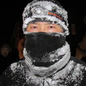 俄罗斯男子零下36℃独自跑完马拉松