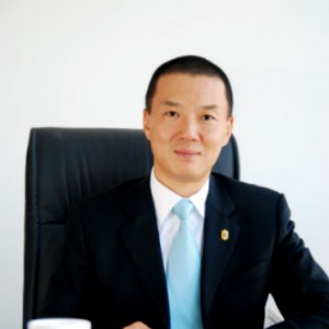 独臂侠梦想骑单车走天下 曾拿过游泳冠军