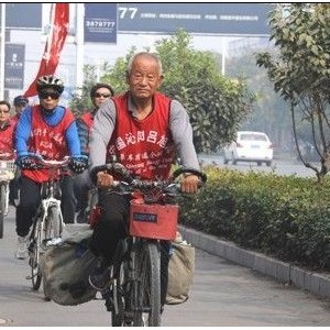 追梦骑士：河南七旬老人骑行18个国家