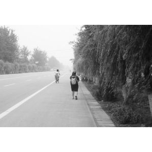 湖北7名徒步被困者获救 无人员伤亡