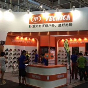 TECNICA 2014新品亮相亚洲户外展 深得好评