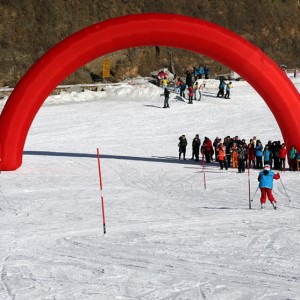 怀北国际滑雪场第五届青少年滑雪大赛圆满结束