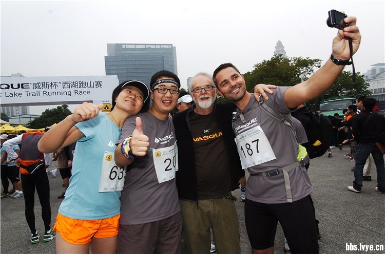 vs-2012杭州西湖跑山赛-20120913.jpg vs-2012杭州西湖跑山赛-20120913.jpg