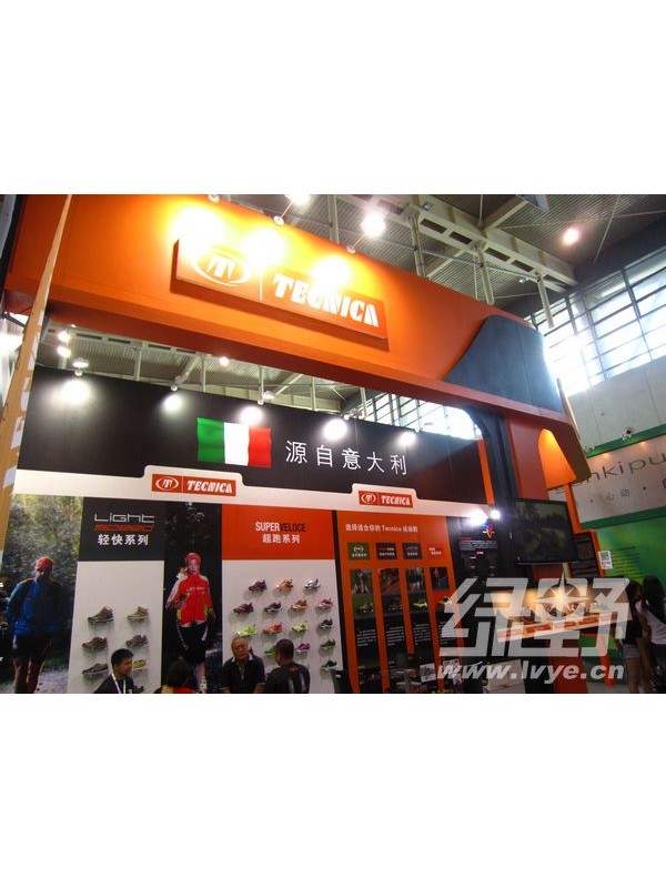 Tecnica泰尼卡―舒适及设计结合在一起的户外鞋