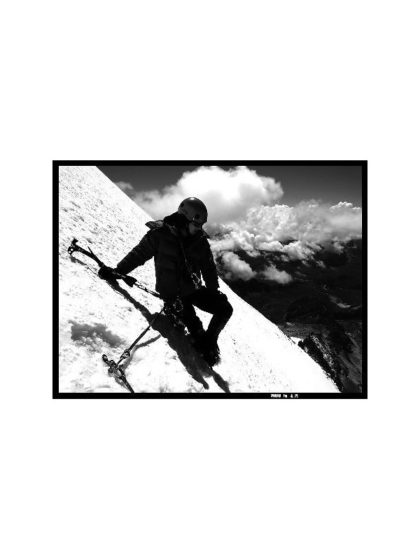公司老总从泡夜店到爬雪山 员工赞其改变