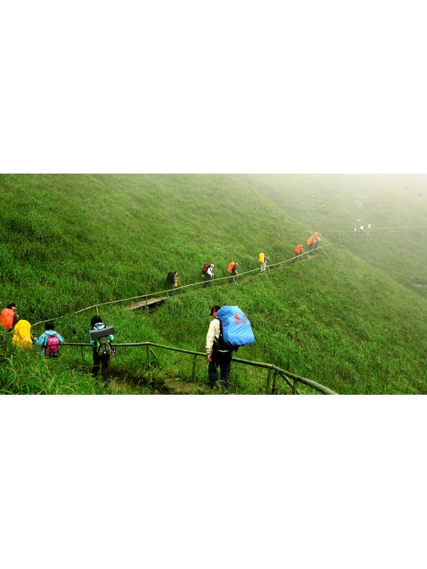 驴友伤困武功山 发微博成功获救