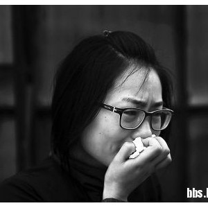28岁驴友身亡谁该担责？