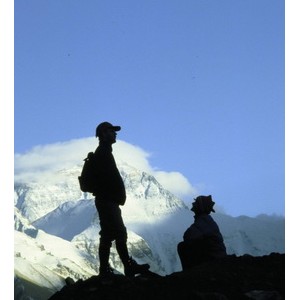 串起“珍珠”的登山道